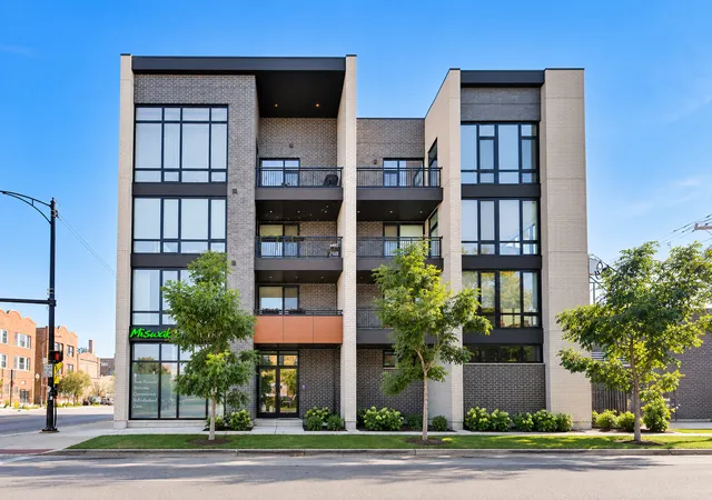 2405-w-iowa-st-402-chicago-il-60622/hzid_2ef4c870