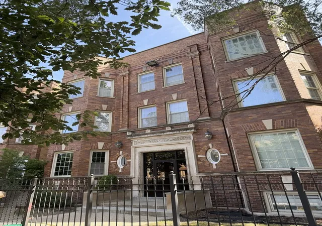 5743-s-calumet-ave-3n-chicago-il-60637/hzid_a6fbb0b2
