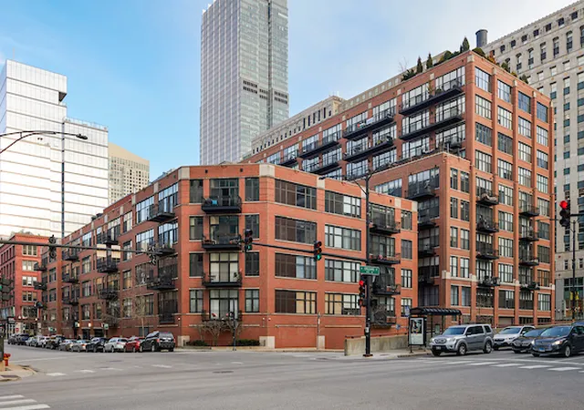 333-w-hubbard-st-610-611-chicago-il-60654/hzid_96ab05fb