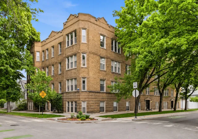 2152-w-ainslie-st-d3-chicago-il-60625/hzid_a59ac118