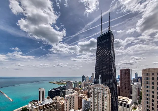 175-e-delaware-pl-8608-chicago-il-60611/hzid_963c9a00