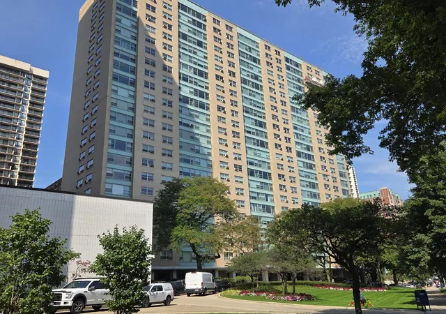 3180-n-lake-shore-dr-5h-chicago-il-60657/hzid_cc8571fc