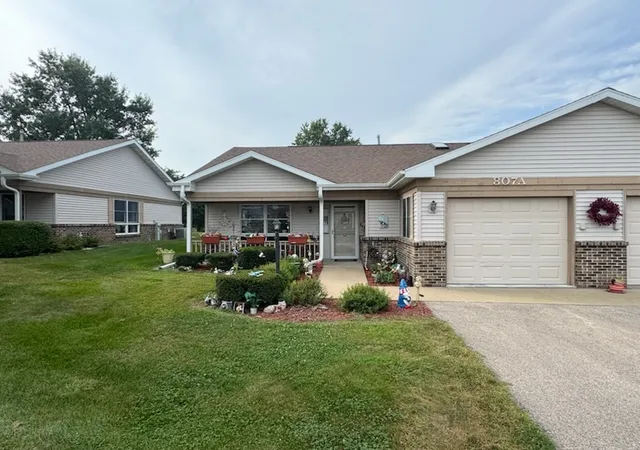 807-florence-ln-a-sterling-il-61081/hzid_8a2bdd30