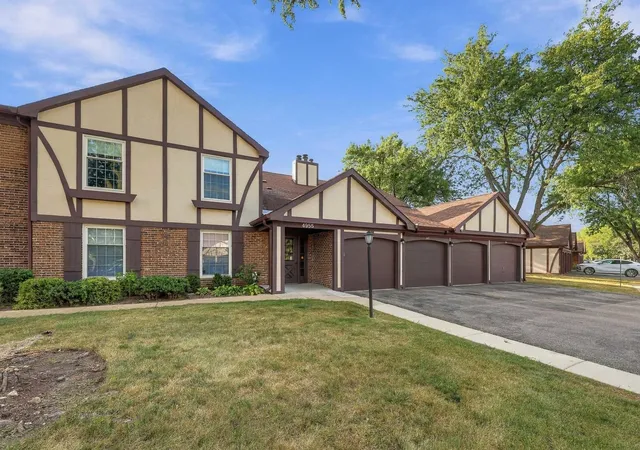4955-kimball-hl-dr-c2-rolling-meadows-il-60008/hzid_3e37e4c5