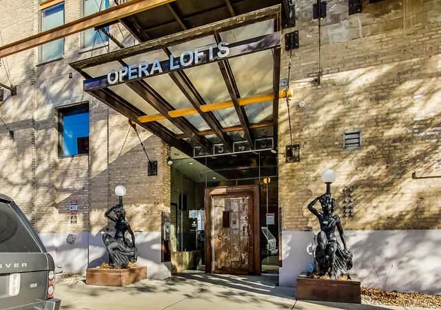 2545-s-dearborn-st-525-chicago-il-60616/hzid_c5ecbae9