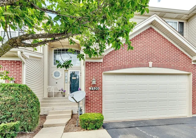 2320-stonegate-rd-algonquin-il-60102/hzid_a953274f