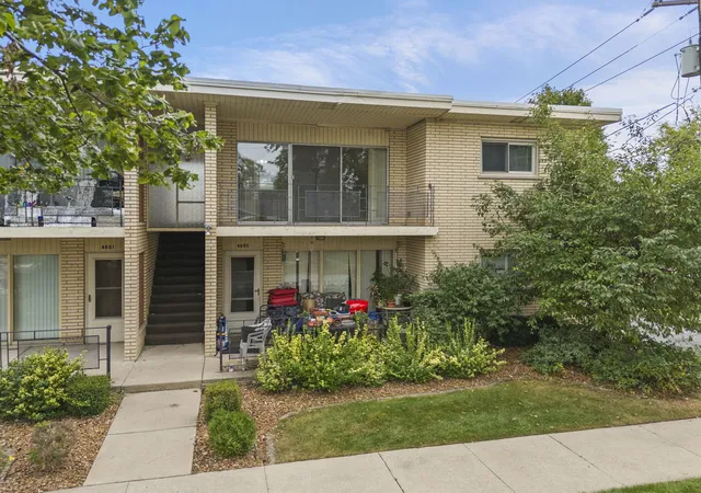 4653-w-95th-street-0-oak-lawn-il-60453/hzid_ad09efc7