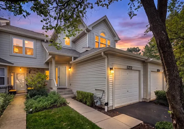 1272-tennyson-ln-1272-naperville-il-60540/hzid_832cef17