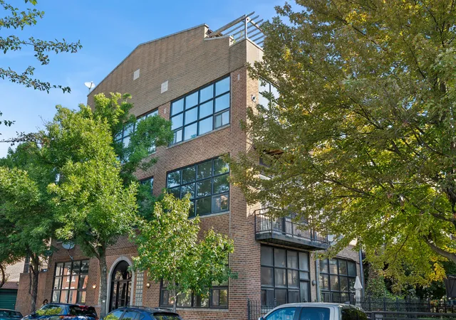 1137-n-wood-st-2e-chicago-il-60622/hzid_09c7899c