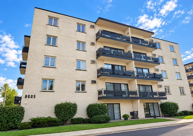 8005-oconnor-dr-2a-river-grove-il-60171/hzid_bd77e34e
