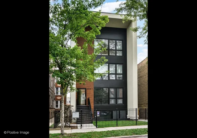 831-n-maplewood-ave-3-chicago-il-60622/hzid_0a940e7a