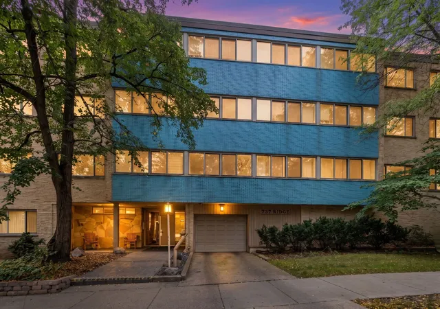 737-ridge-ave-2h-evanston-il-60202/hzid_64bde919