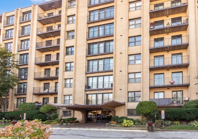 4601-w-touhy-ave-506-lincolnwood-il-60712/hzid_3c937555