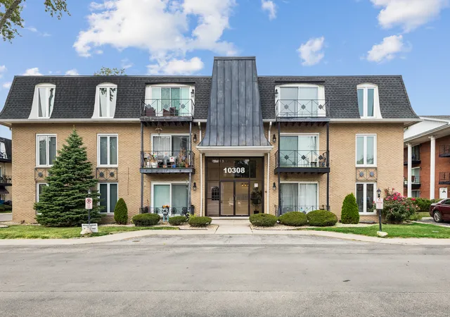 10308-circle-dr-302-oak-lawn-il-60453/hzid_5b0a3b4c