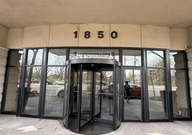 1850-n-clark-st-810-chicago-il-60614/hzid_5fc755e8