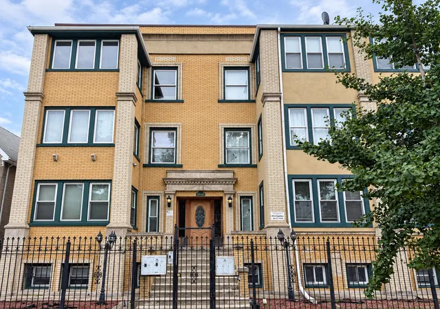 4825-s-prairie-ave-4-chicago-il-60615/hzid_e6d25229