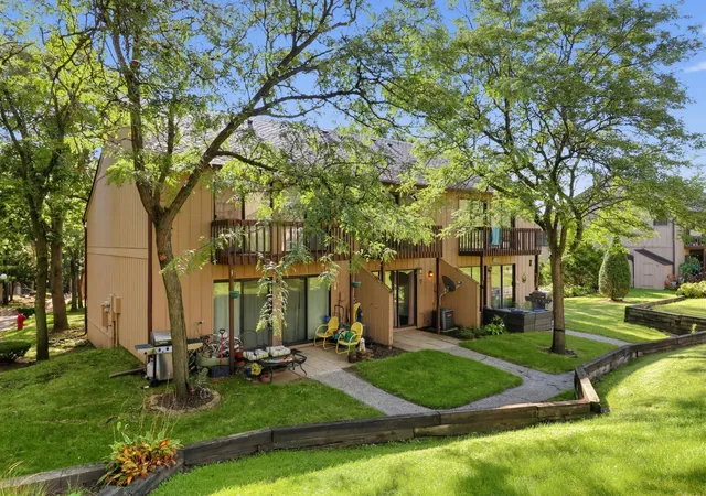 20-saint-thomas-colony-st-5-fox-lake-il-60020/hzid_af21ef5c