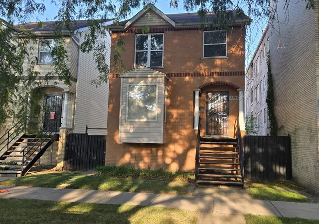 6941-s-cornell-ave-chicago-il-60649/hzid_03a28811
