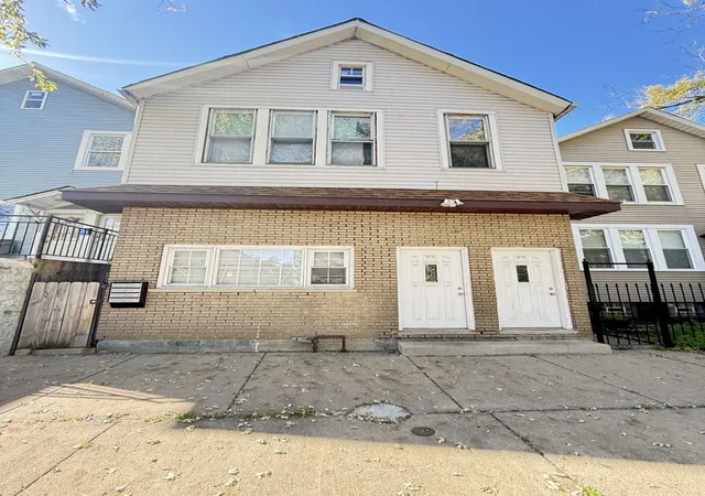 4812-s-elizabeth-st-chicago-il-60609/hzid_df88acb2