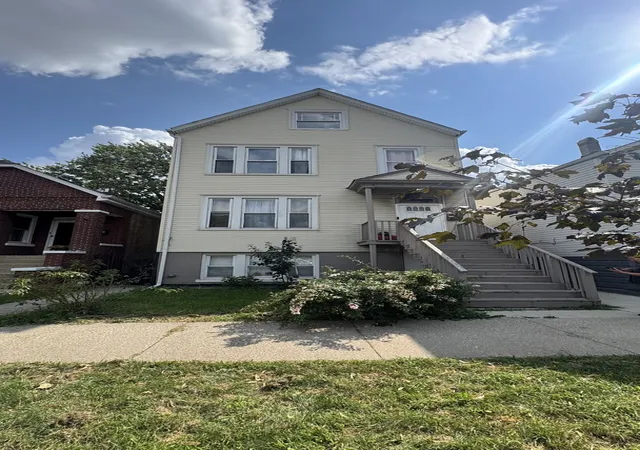 5023-w-29th-place-cicero-il-60804/hzid_001c4efa