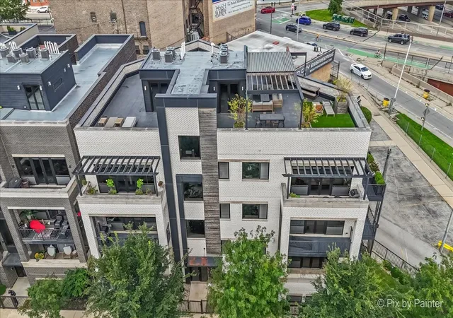 1334-w-walton-st-1w-chicago-il-60642/hzid_0ce38afd