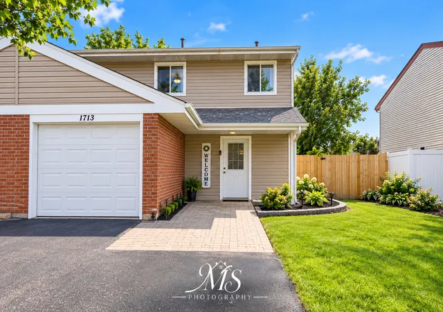 1713-fulton-ln-hanover-park-il-60133/hzid_1b3a614c