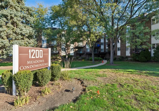 1200-w-northwest-hwy-211-mount-prospect-il-60056/hzid_f4c3d880