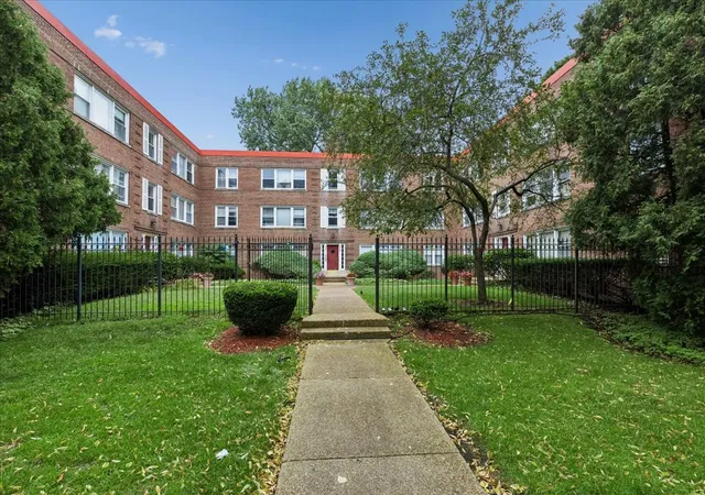 327-callan-ave-3-evanston-il-60202/hzid_b5751433