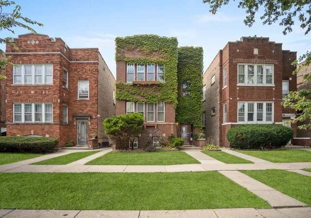 1240-s-maple-ave-berwyn-il-60402/hzid_4e29158a