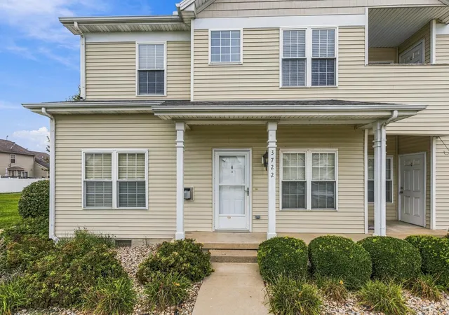 3722-balcary-bay-0-champaign-il-61822/hzid_d23532e7