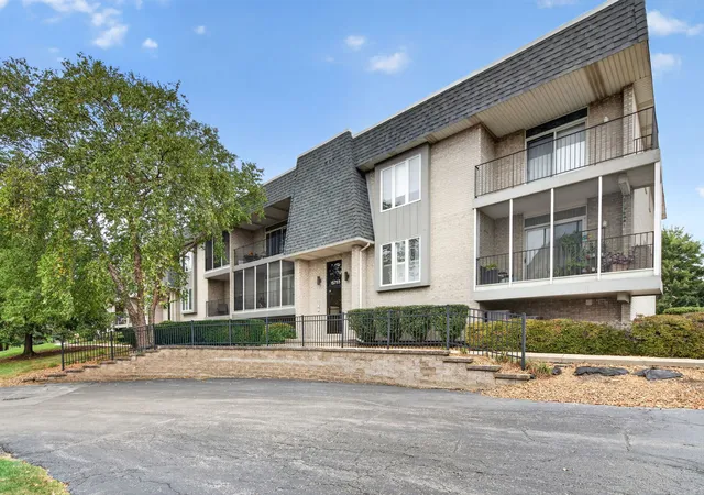 15751-s-ravinia-ave-2n-orland-park-il-60462/hzid_c818cdb5