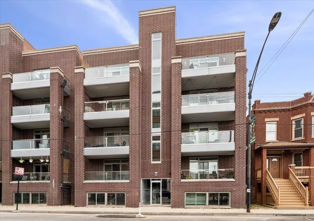 2707-w-belmont-ave-3w-chicago-il-60618/hzid_cdfcda6a