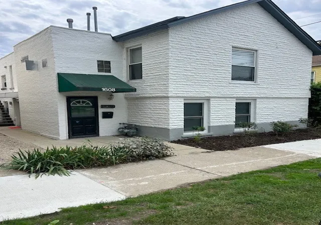 1608-greenleaf-st-evanston-il-60202/hzid_45014ba9