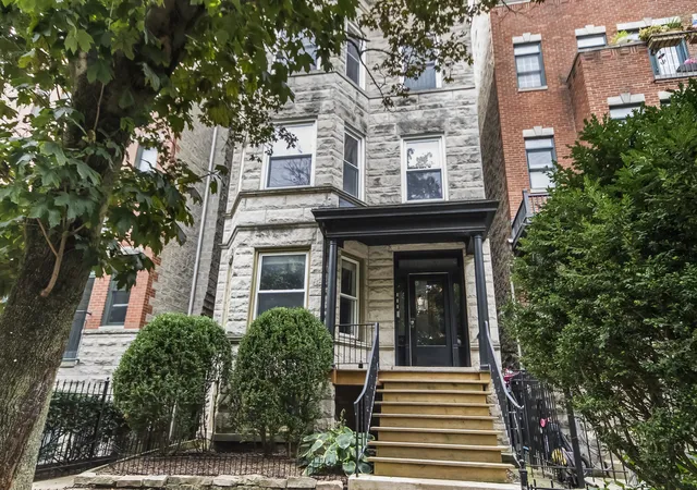 847-w-roscoe-st-1-chicago-il-60657/hzid_00b4e162