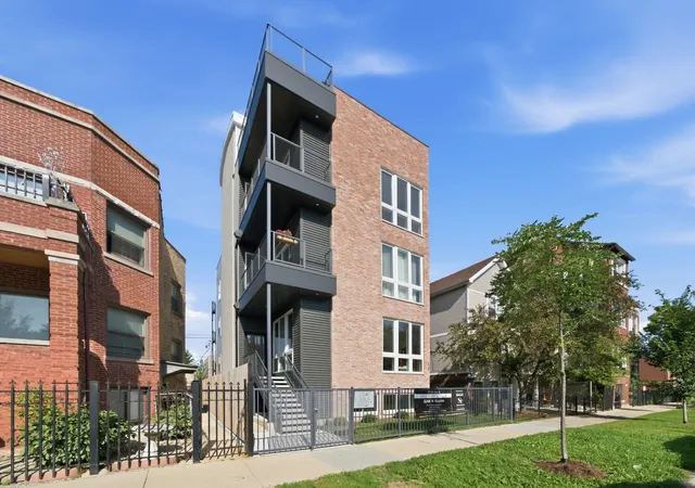 1244-n-kedzie-ave-1-chicago-il-60651/hzid_0ef1e51c