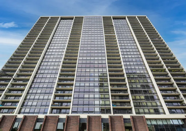 1636-n-wells-st-1606-chicago-il-60614/hzid_a603adb1