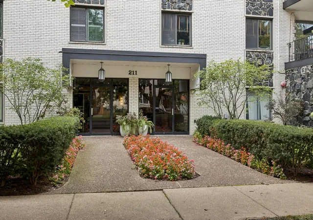 211-elgin-ave-5j-forest-park-il-60130/hzid_745d49af