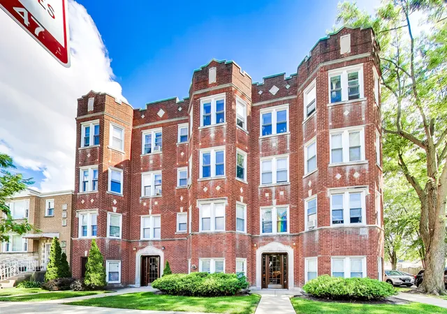 4857-w-roscoe-st-1-chicago-il-60641/hzid_a9b29ae6