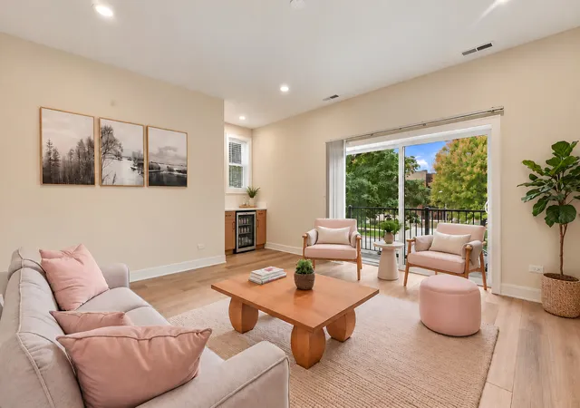 4607-s-prairie-ave-1-chicago-il-60653/hzid_c0b1d57e