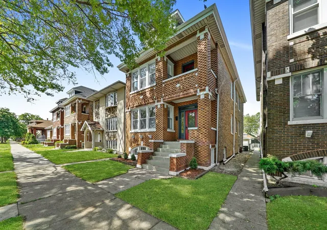 4730-s-komensky-ave-chicago-il-60632/hzid_b066383d