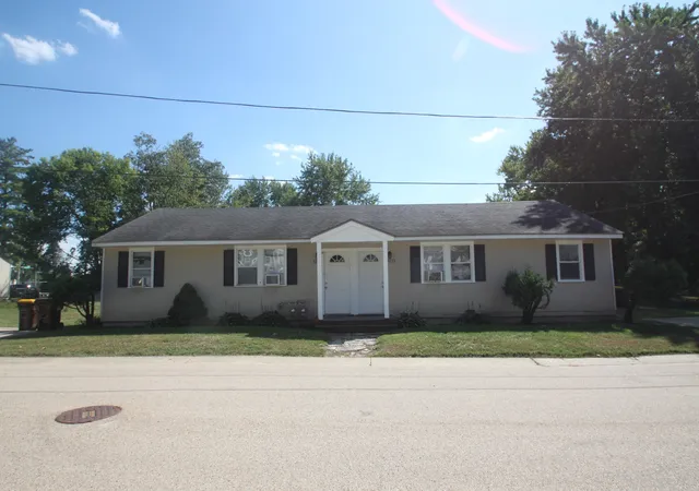 1215-42nd-avenue-rockford-il-61109/hzid_c272ab4f