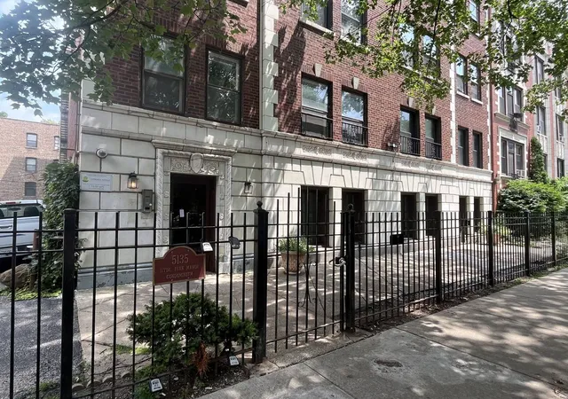 5135-s-kenwood-ave-406-chicago-il-60615/hzid_e26df5f3