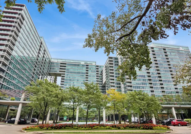 9715-woods-dr-1710-skokie-il-60077/hzid_77631075