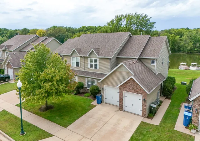 1721-w-river-st-1721-dixon-il-61021/hzid_214c8ea4