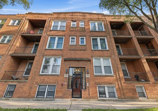 1425-e-68th-street-1-chicago-il-60637/hzid_ff25c1c0