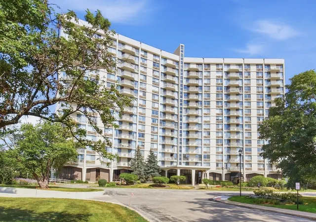 40-n-tower-rd-7e-oak-brook-il-60523/hzid_9d99d9df
