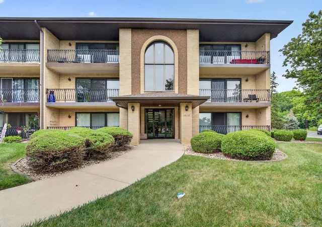 15110-evergreen-dr-1c-orland-park-il-60462/hzid_7acf6fce