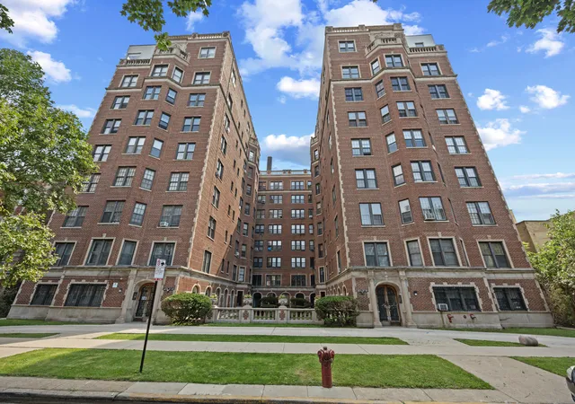 6937-s-crandon-ave-6e-chicago-il-60649/hzid_1c8f6080