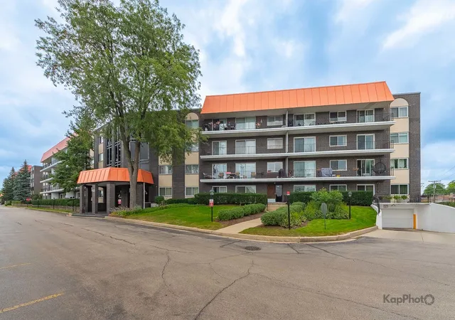 4949-golf-rd-105-skokie-il-60077/hzid_8ea7acbb