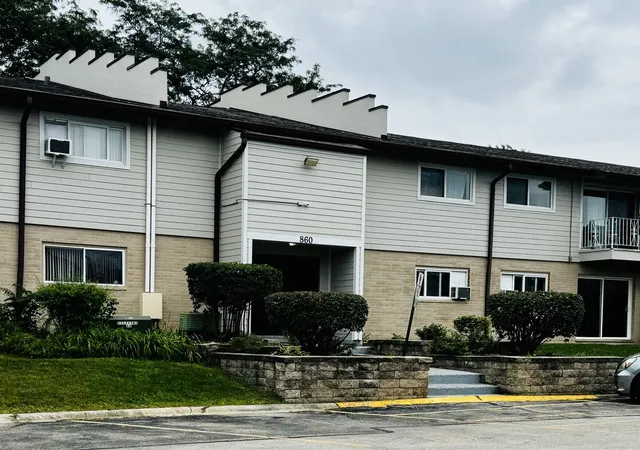 860-e-old-willow-rd-138-prospect-heights-il-60070/hzid_7f635c39